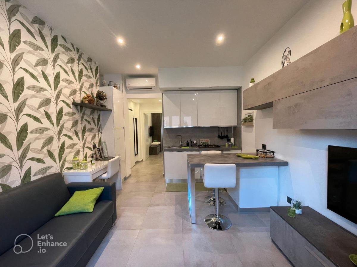 R39 Modern Apartment With Private Parking Милано Екстериор снимка